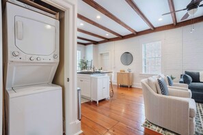 Interior - The Habersham Loft| Stylish Extended Stay Retreat (Savannah)