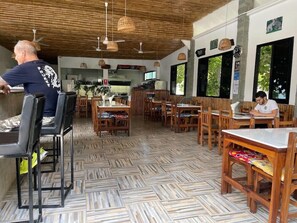 Dining - Lotus Bleu Resort & Restaurant (Rawai)