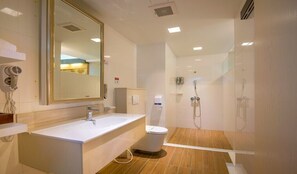 Bathroom - M Garden Business Hotel (Tainan)