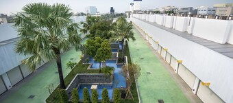 M Garden Business Hotel