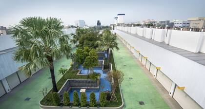 M Garden Business Hotel