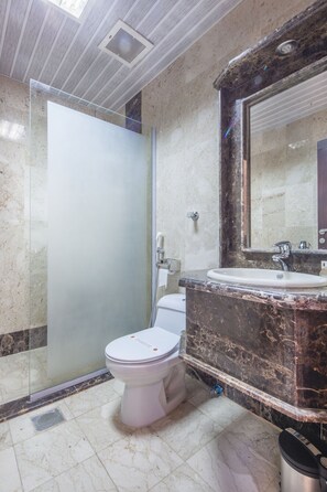 Bathroom - Revan Palace (Riyadh)