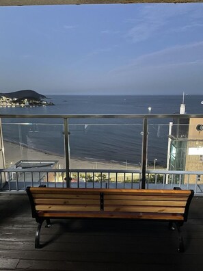 Property grounds - Songjeong 369 Hotel (Busan)
