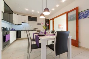 Dining - Absolut City Hostel Budapest (Budapest)