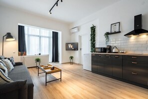 Living area - Redbed Self-catering Apartments (Bucharest)