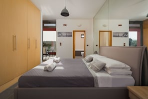 Room - Almond Villa (Rhodes)