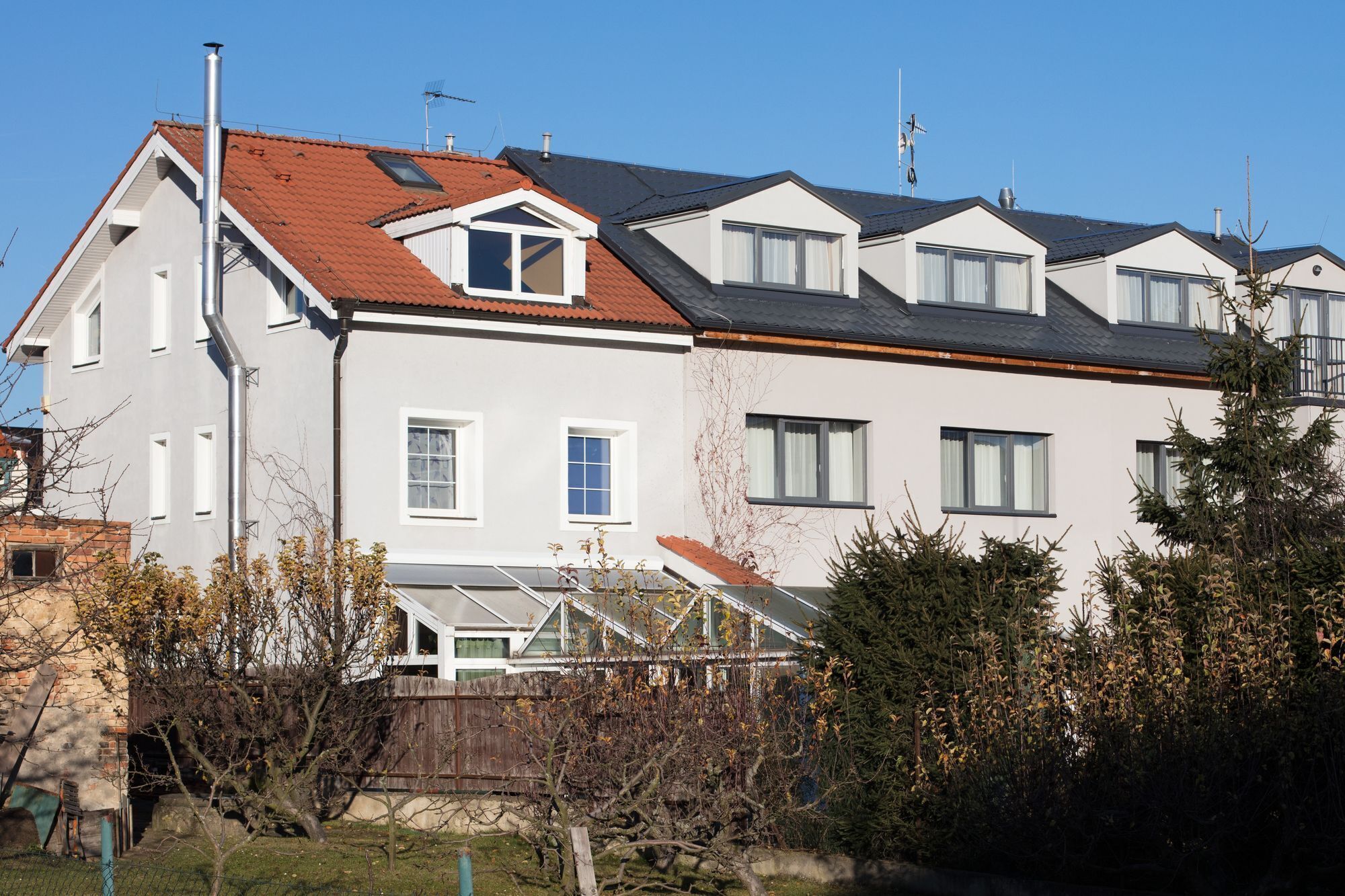 المنشأة من الخارج