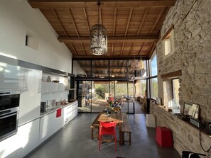 Fridge, dishwasher - Le Pallier + extension (DIO-ET-VALQUIERES)