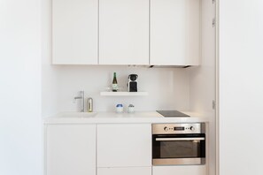 Private kitchen - Chiado Studios by LU Holidays (Lisbon)