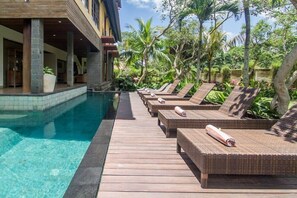 Piscina externa
