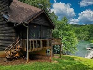 Exterior - LAZY DAYZ - Lakefront - Deep Water Dock (Hayesville)