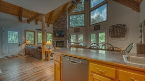 Interior - LAZY DAYZ - Lakefront - Deep Water Dock (Hayesville)