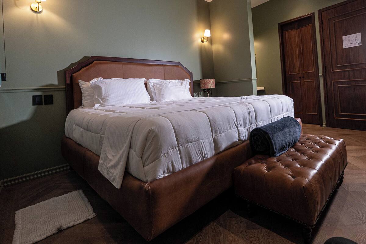 Luxury Double Room, City View