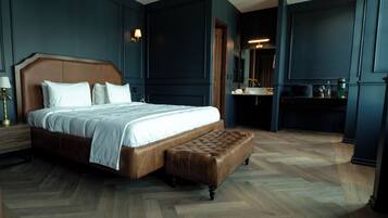 Cortinas blackout, tabla de planchar con plancha y wifi gratis