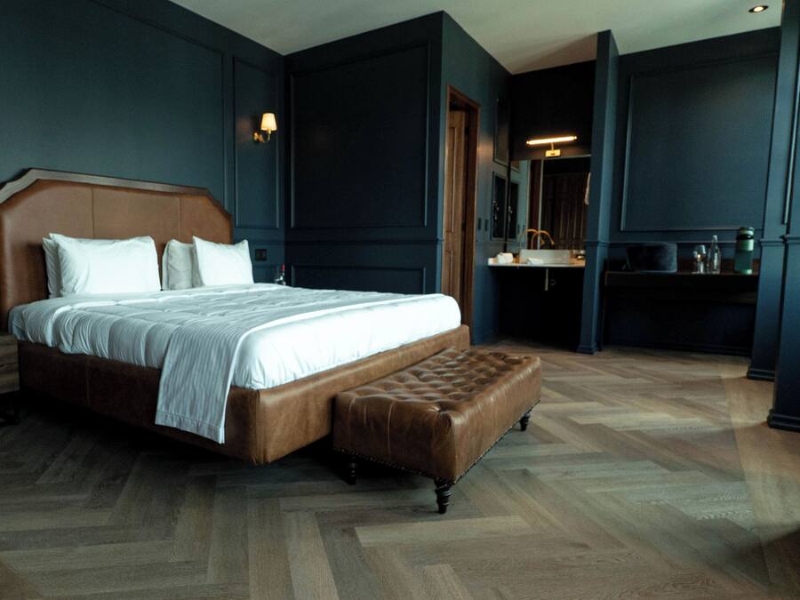 Luxury Double Room, City View | Premium bedding, down comforters, memory foam beds, laptop workspace