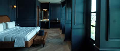 Luxury Double Room, City View