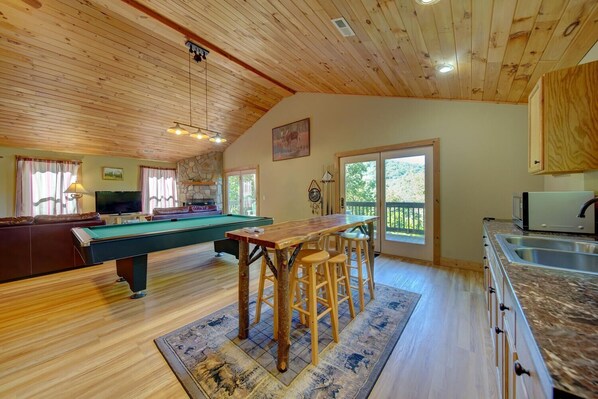 Game room