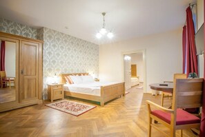 Room - Safrano (Brasov)