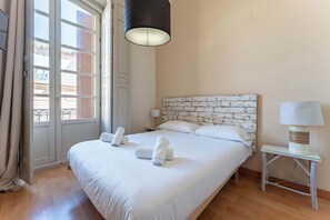 2 Schlafzimmer, Bügeleisen/Bügelbrett, Reisekinderbett, WLAN