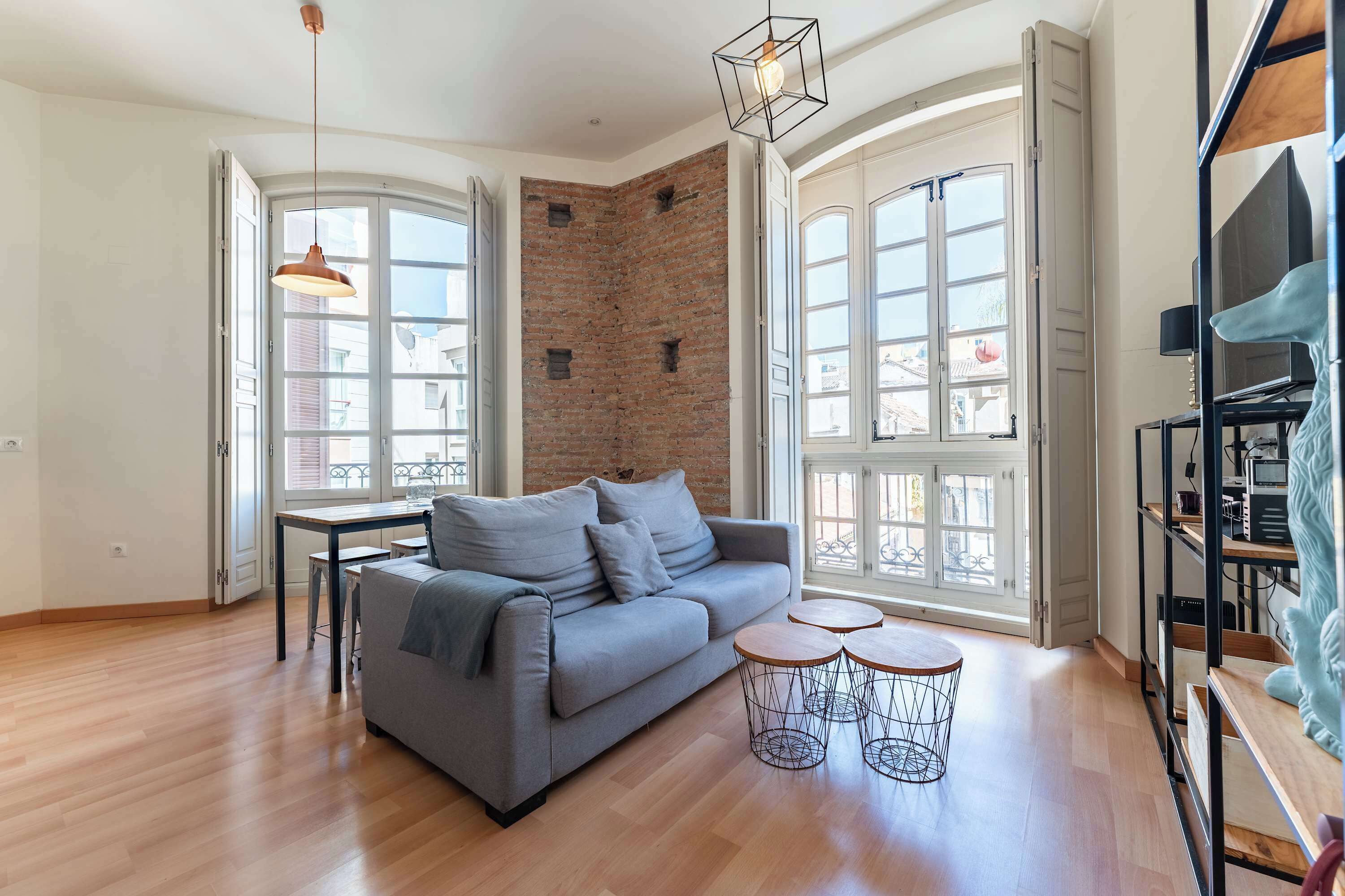 Télévision, espaces bureaux