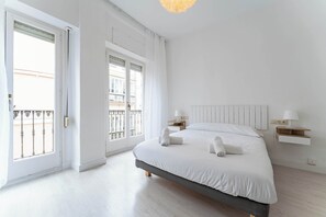 Iron/ironing board, WiFi, bed sheets - SR Cozy apartment in the city center (option parking) (Málaga)