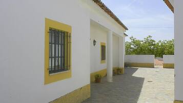 Khuôn viên nơi lưu trú