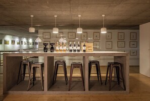 Bar (in der Unterkunft)