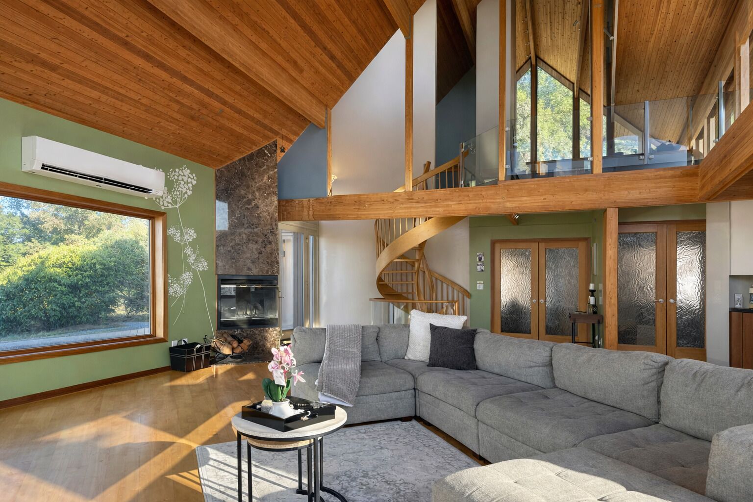 智能電視、壁爐、打印機