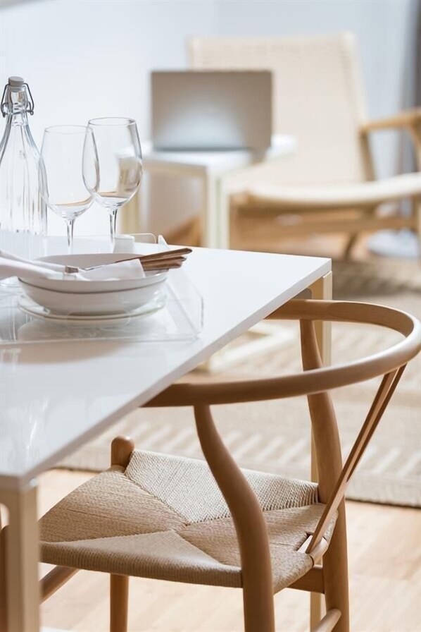 Dining - ZIP Apartments (Santiago)