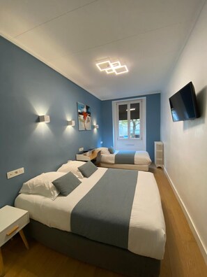 Room - Hotel de la Marne (Lyon)