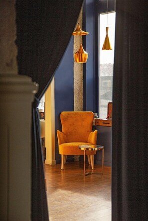 Interior - Hotelo (Lyon)