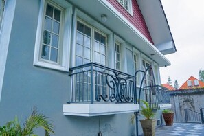 Exterior - Boutique B21 Malang, Azana Hotels Collection (Malang)