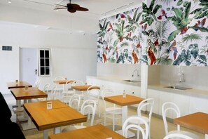 Dining - Victoria Boutique Residence (Malang)