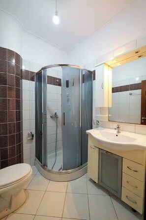 Bathroom - Melsi Apartments (Sarandë)