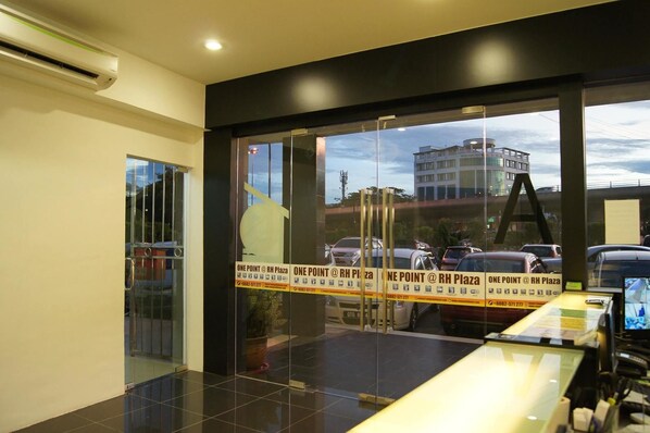 Interior - One Point Hotel - RH Plaza (Kuching)