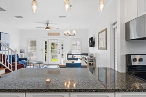 Interior - 3-Mins to Beach~Pet Friendly Home~Private Pool~Optional Golf Cart~Destin's Crystal Beach. (Destin)