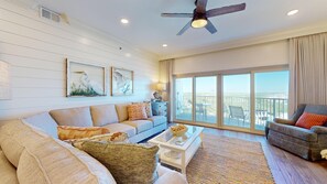 Smart TV - New! Remodeled Gulf Front Condo~Pools~Sauna~Hot Tub~Beach Manor 1004 (Miramar Beach)