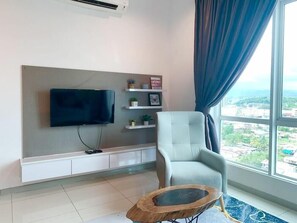 Living area - Sunset Seaview Vacation Condos Infinity Avenue Kota Kinabalu (Kota Kinabalu)