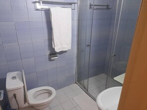 Bathroom - Résidence Hôtel La Grace (Abidjan)
