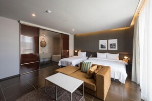 Room - Guseo Station Brown Dot (Busan)