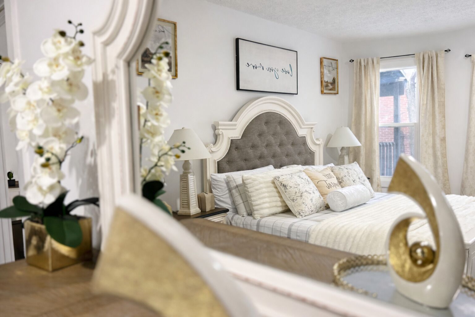 2 室のベッドルーム、アイロン / アイロン台、WiFi (無料)、ベッドシーツ