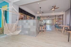 Interior - The Bongos Resort (Platanias)