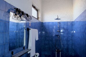 Bathroom - The Bongos Resort (Platanias)
