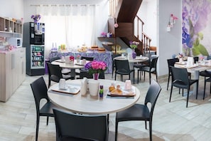 Dining - Suite Room Fiumicino (Fiumicino)