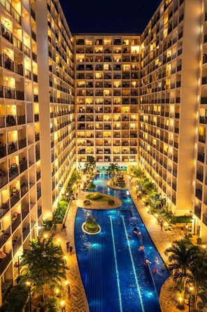 Pool - Gvsky suite Moa Staycation (Pasay City)