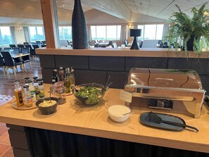 Tempat makan