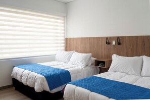 Strykejern/-brett, wi-fi og sengetøy