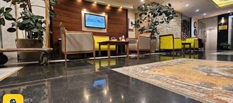 Lazourd Palace Hotel Apartments