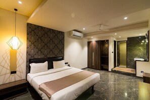 Room - Sentosa Resorts (Pune)