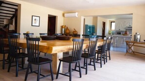 Uklassifisert bilde, 3 av 6, knapp